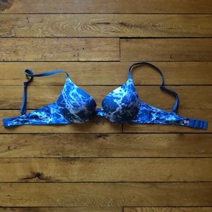 PINK Everywhere Push-Up Bra